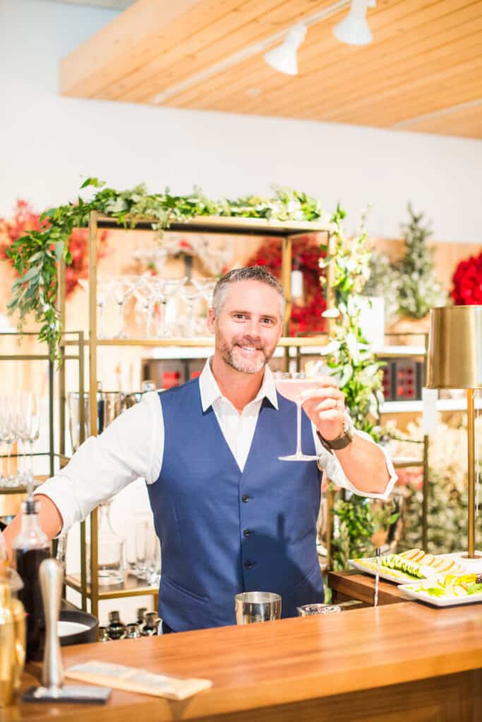 Mobile Bartending For Private Events | Liquid Caterers