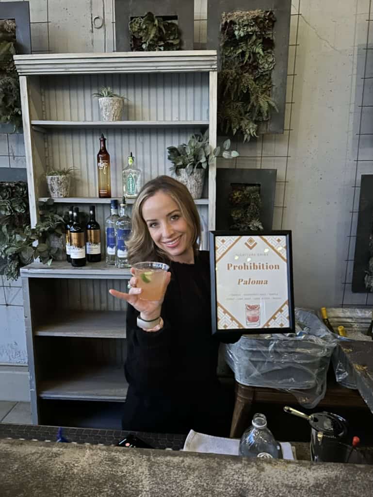 professional bartender with paloma